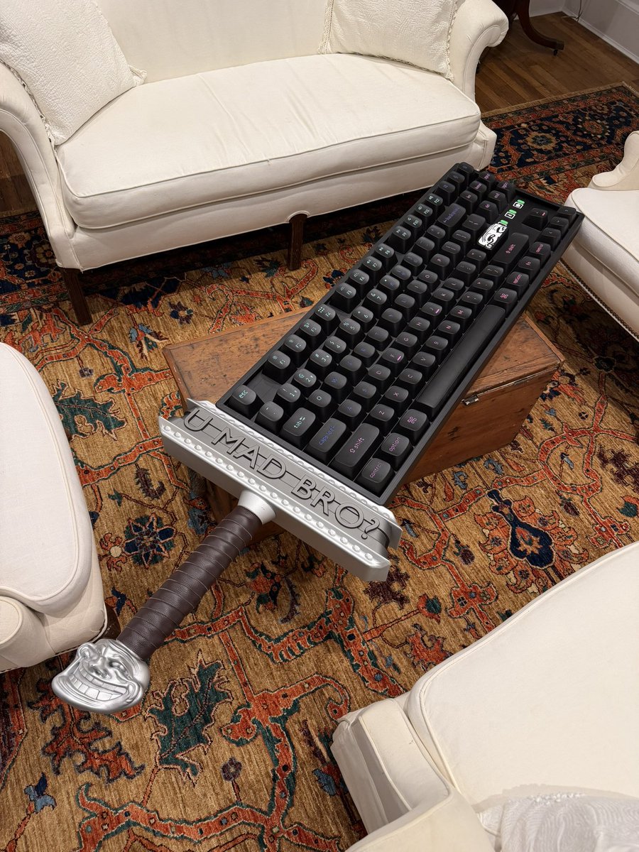 slumpykev's tweet photo. Key Board Warrior Claymore sculpture https://t.co/iYfDTGimOJ