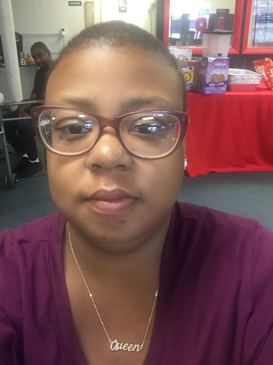 bmorehasbeen's tweet photo. I Use To Be Able To Do It All…Especially Hair Styles…. https://t.co/9xJX0b24X9