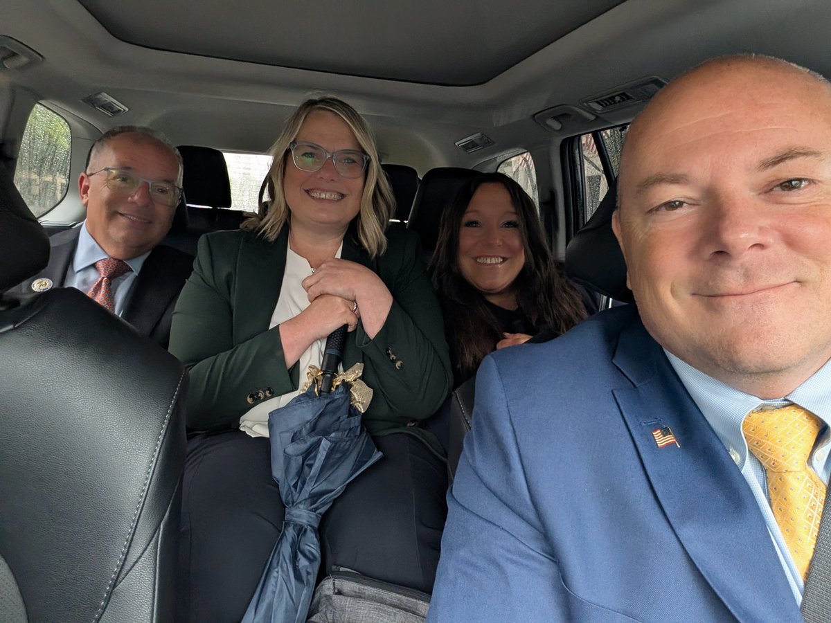 DawnFantasia_NJ's tweet photo. Seven @NJAssemblyGOP Reps traveled to Washington, D.C. today for policy briefings with the @A1Policy on Capitol Hill. A huge thank you to NJ Chapter heads @MattRooneyNJ and @JudgeMichaelD for bringing us all together, and to Senator @berniemoreno,  @Congressman_JVD & former Congressman/AFPI CA Chapter head  @RepMikeGarcia and a host of federal officials and experts for speaking with us.

The focus: improving education and opportunities for students, increasing energy capacity, restoring election integrity, NJ’s voter registration failures, "sanctuary state" litigation, and overall state accountability.

AFPI is bridging the gap between the states and Washington, connecting state legislators with policy experts from across the country, federal officials & legislators, and the resources and expertise that come with them.

The Trenton Majority has grown very comfortable with the absence of accountability. Days like today aim to change that equation.

Looking forward to next steps🇺🇸
@AswVickyFlynn @AlexSauickie @VoteKanitra @VoteMyhre @JohnAzzaritiNJ @NJAsmGerry
@njgop
