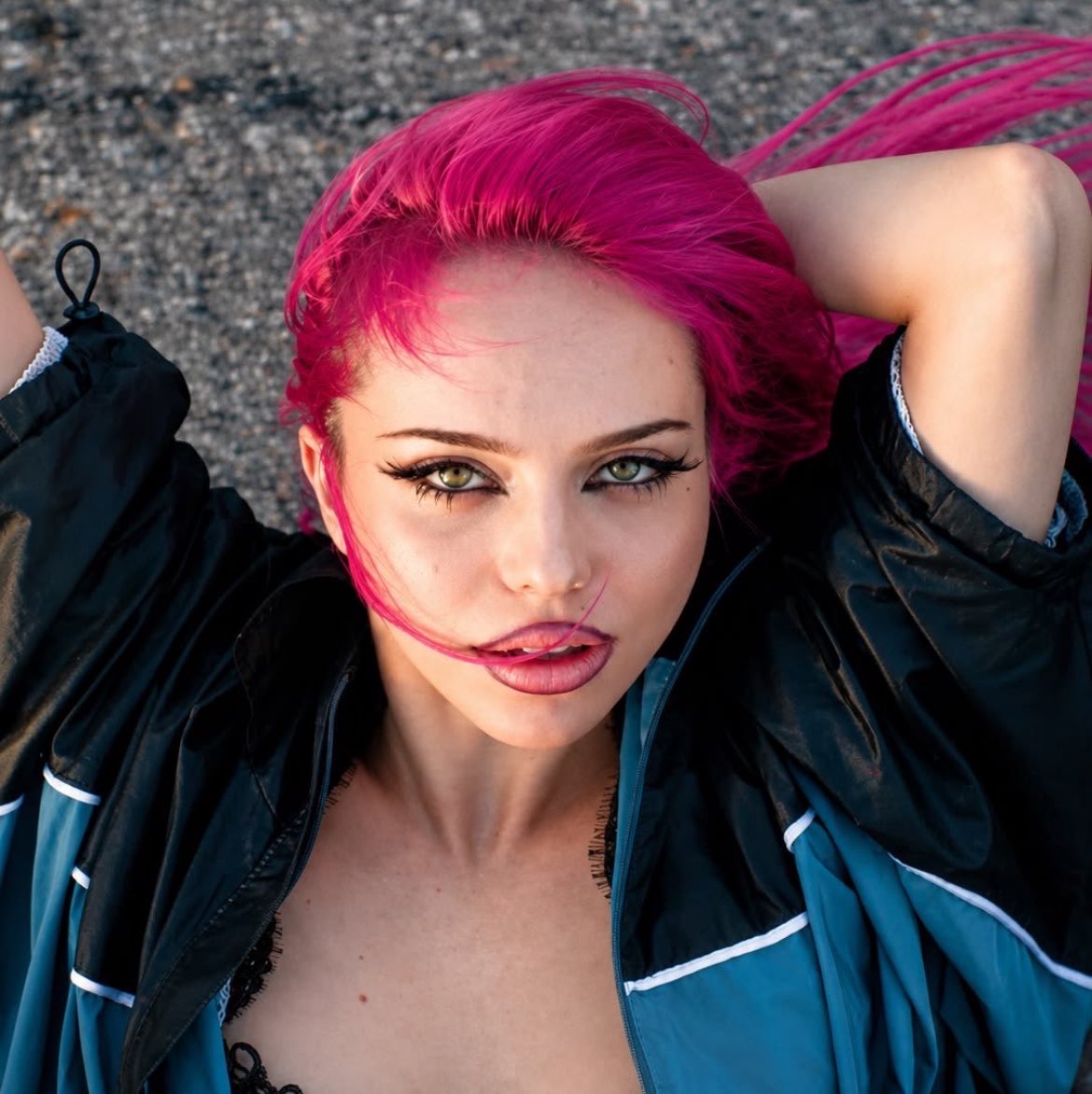 AdelaAccess's tweet photo. ADÉLA’s “Ain’t in LA” was the 2nd most added song on US Pop Radio this week receiving 59 adds.

— It still remains the only single from “PRIMA” to be serviced to radio. https://t.co/SSP1vEK5SO