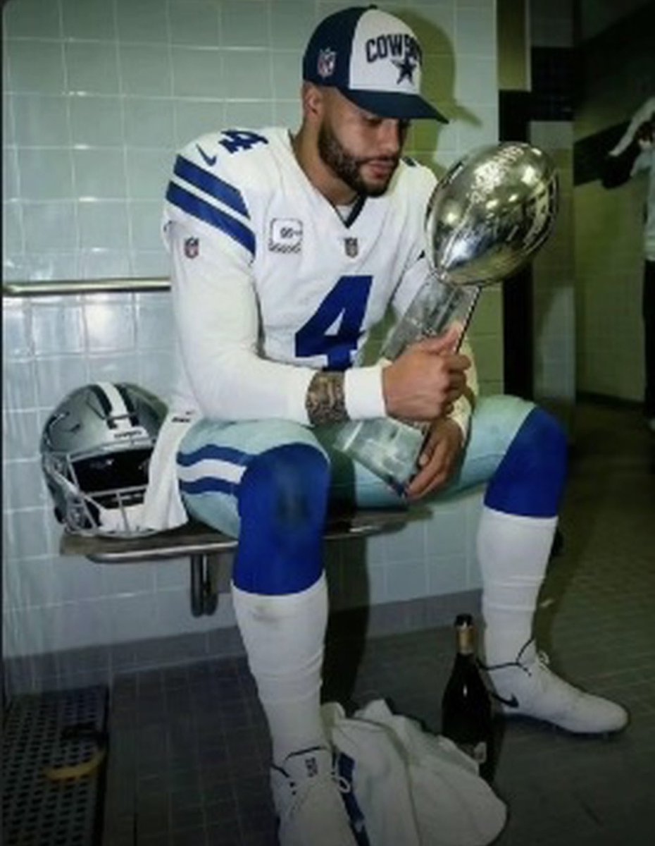 Dak4President__'s tweet photo. THE ONLY THING I WANT FOR CHRISTMAS https://t.co/6JjyiiDFnr