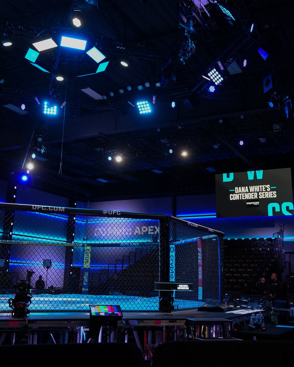 WE LOVE TUESDAY NIGHTS 🍿

Tune in HERE - <https://t.co/29ZQcXEVj7>

[ #DWCS | LIVE SOON on @​ParamountPlus ] 
 [▻](https://video.twimg.com/amplify_video/210253