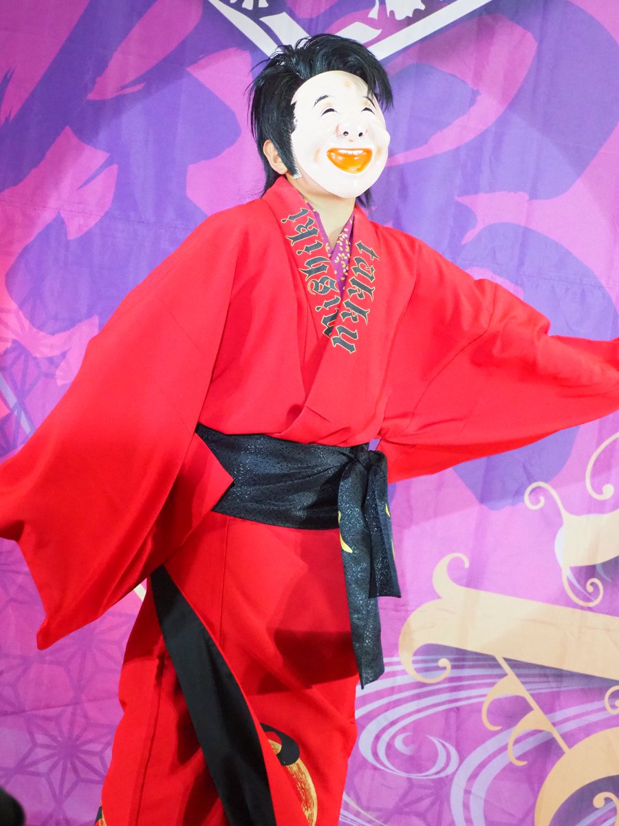 love135na's tweet photo. 【佐野地区秋祭り 9/20】

れいｸﾝの面舞踊は
会場が盛り上がるよね〜😂

楽しかったです👍

 #錦流
 #錦れい
 #錦兄弟 https://t.co/M0Qj9ULCb2
