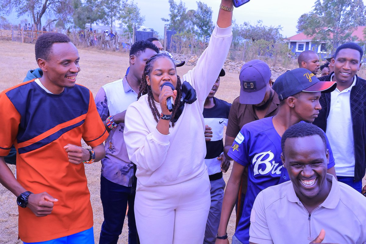 JonathanKoipah's tweet photo. Narok county Maa Creatives at Nairasirasa Narok North Koipah Family in preparation for the wedding of Chief Ishmael Memuni Olenkirashai alias letabo.

Photos || @JonathanKoipah https://t.co/4TcrM0Uxu8