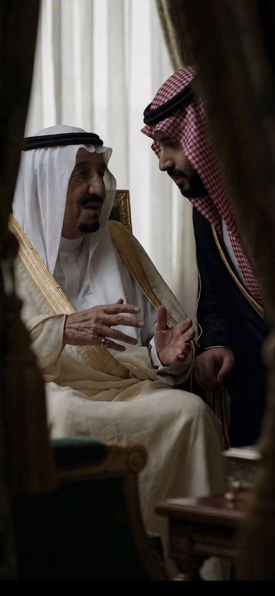 faqdk2's tweet photo. #اليوم_الوطني_السعودي_٩٦
.
💚🇸🇦

          من النّعم العظيمة أنك 
وطني.. وموطني.. وعزّي .. وفخري
💚💚 https://t.co/DBcKNXi2ha