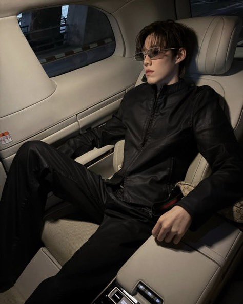 subthtjch's tweet photo. นะคั้งงงงงงหหห์ 

PP KRIT X GUCCI MFW26 
 BILLKIN GLOWING IN MILAN 

 #GUCCISS27xBILLKIN  
#GucciTheStoreShow 
 #bbillkin 
#GUCCISS27xPPKRIT 
#GucciTheStoreShow #PPKritt 
@ppkritt #Gucci @gucci https://t.co/n3Xv0Ov7Ky