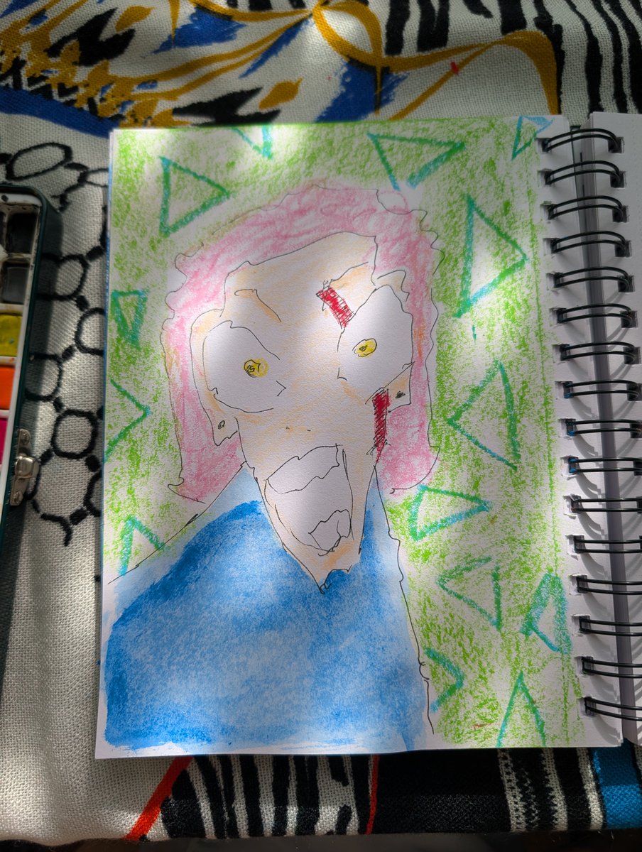 FImalfie's tweet photo. LOVING LIFE BEING ABLE TO FOCUS ON ART https://t.co/LB0OAwP0f0