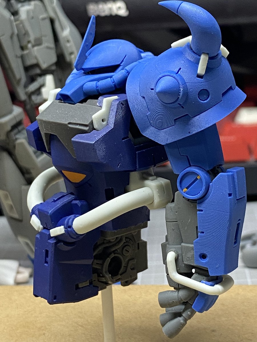 ns32v's tweet photo. Fusion/Fusion360製 MS-07グフ
F2から考えてグフカスを退化させたグフ、
つうところはちゃんと目指せとるとは思うけど、
現物化すると凶悪さはだいぶ薄まって、F2のシャレオツ感寄りにソヒスチケートされてしもうた気もするけ��まぁヨシ😚 https://t.co/a7czG4LjwK