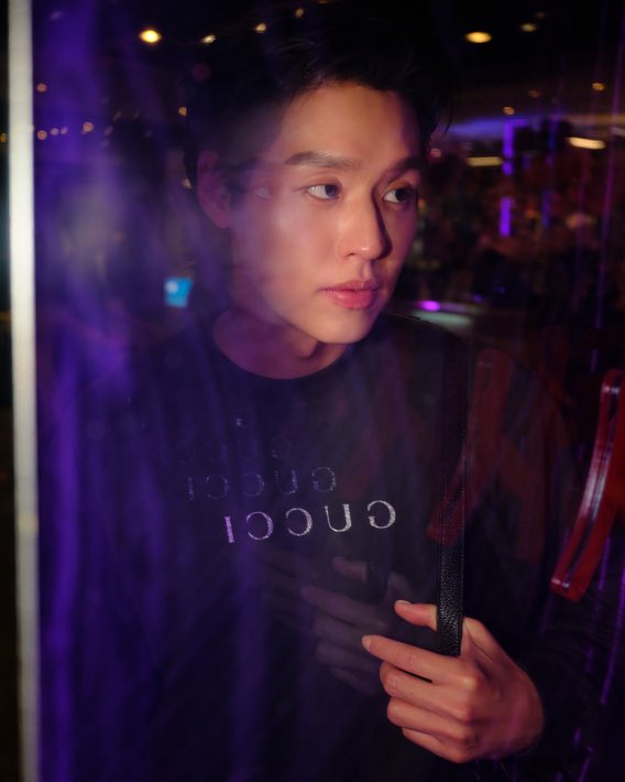 subthtjch's tweet photo. มิลานบอย เริ่มมมม
 
 BILLKIN GLOWING IN MILAN  
#GUCCISS27xBILLKIN  #GucciTheStoreShow  #bbillkin https://t.co/IQUO7RbLnr