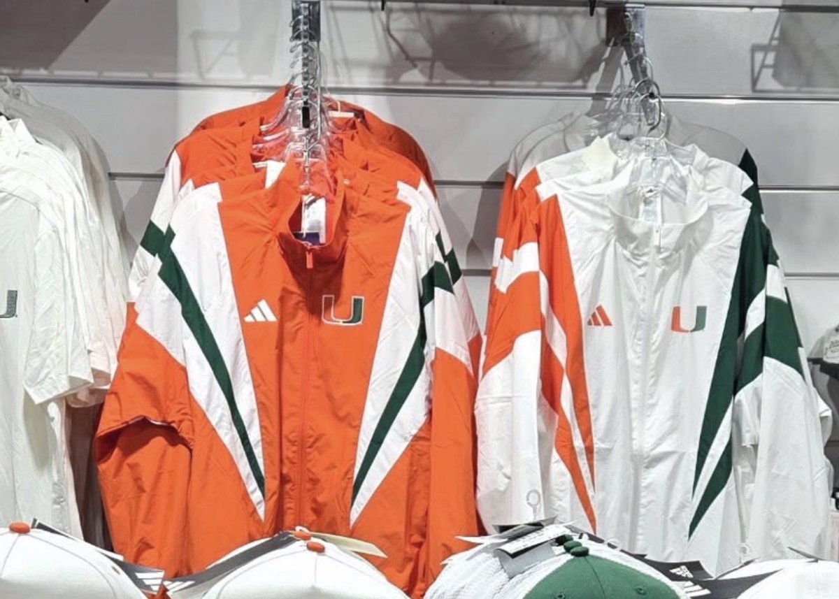 Andrewbbd's tweet photo. @CfieldsVFL if adidas brings these back for us…. https://t.co/Kk4CPPv1I7
