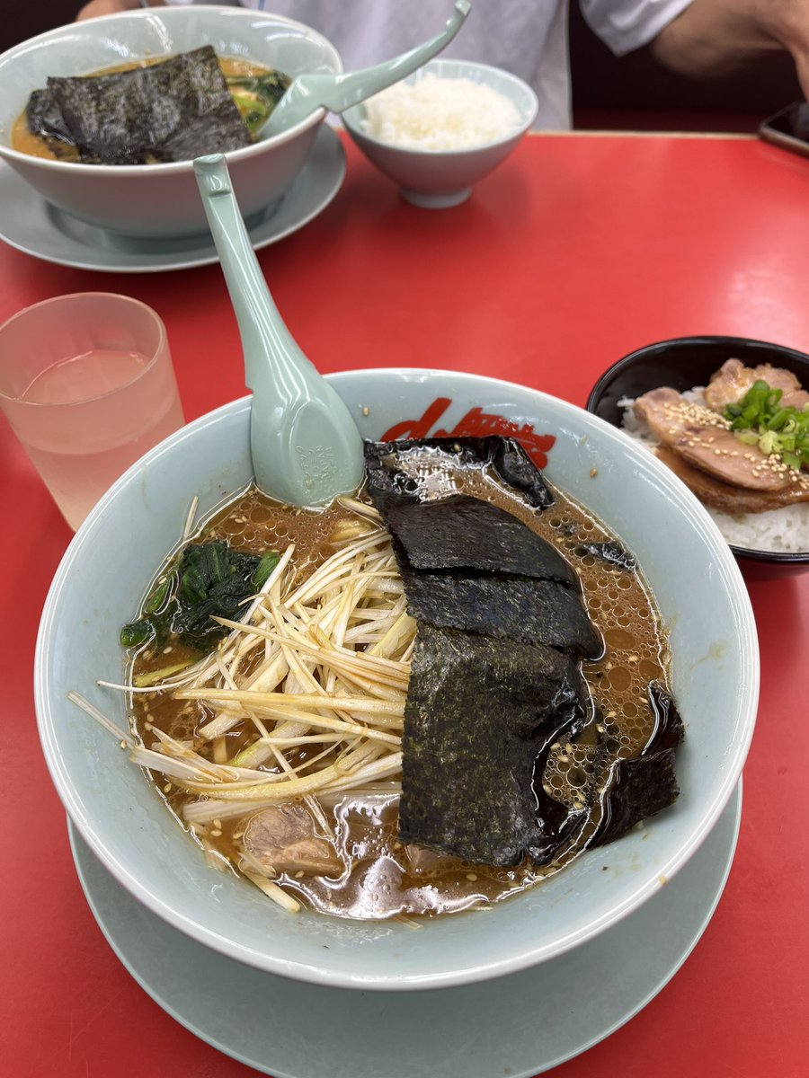 skhm_princess's tweet photo. 今日も湖へ向かうぜ(ᐡᯣ ̫ ᯣᐡ)🍜 https://t.co/V9Km1IvmoI