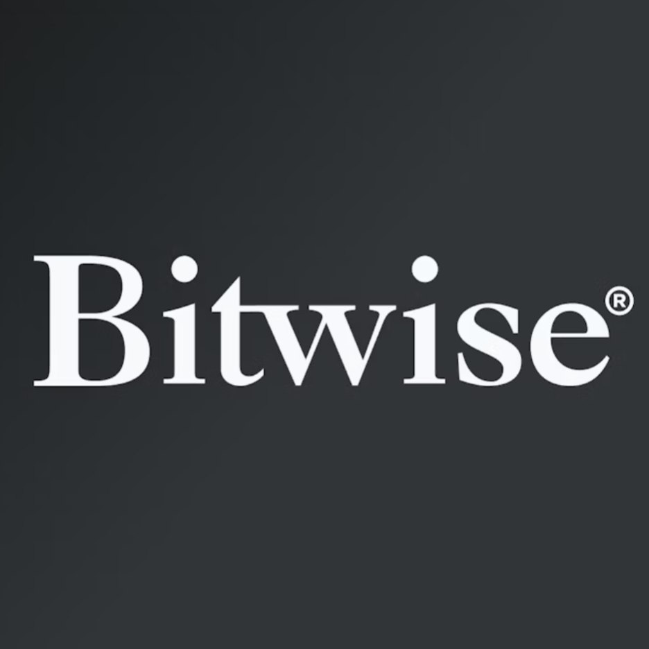 Cointelegraph's tweet photo. 🚨 UPDATE: $AVAX surged 55% over the past week as Bitwise’s Avalanche ETF posted its second-highest weekly inflow of the quarter at $231,000. https://t.co/tL63HsawbB