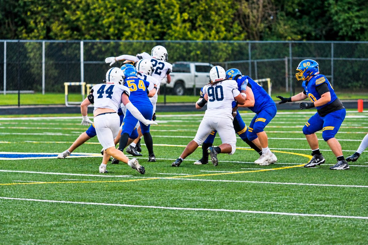 JaxsonHartford4's tweet photo. Week 3. Another opportunity to compete, learn, and get better. Proud of the work and staying focused on what’s ahead.

Stats: 📊3 Tackles 

Up next ➡️ 9/25 @ South River Seahawks 🏈

#ClassOf2028 #DL #DefensiveLine #HighSchoolFootball #StudentAthlete #UrbanaFootball 

@UrbanaHawksFB
@coachshoeUHS
@CoachFramp
@TapMyBand
@coach_ewags 
@CoachRhodes__ 
@Coach_Cal_FSU 
@CoachCrevani 
@coachbhill
@CoachSchuermann 
@CoachFultz 
@CPiercy4 
@McDaniel_FB 
@coachdisbennett @coach_noahchin
@slwood4 
@yoder847 
@56ways 
@PeteShinnick 
@PrepRedzoneMD