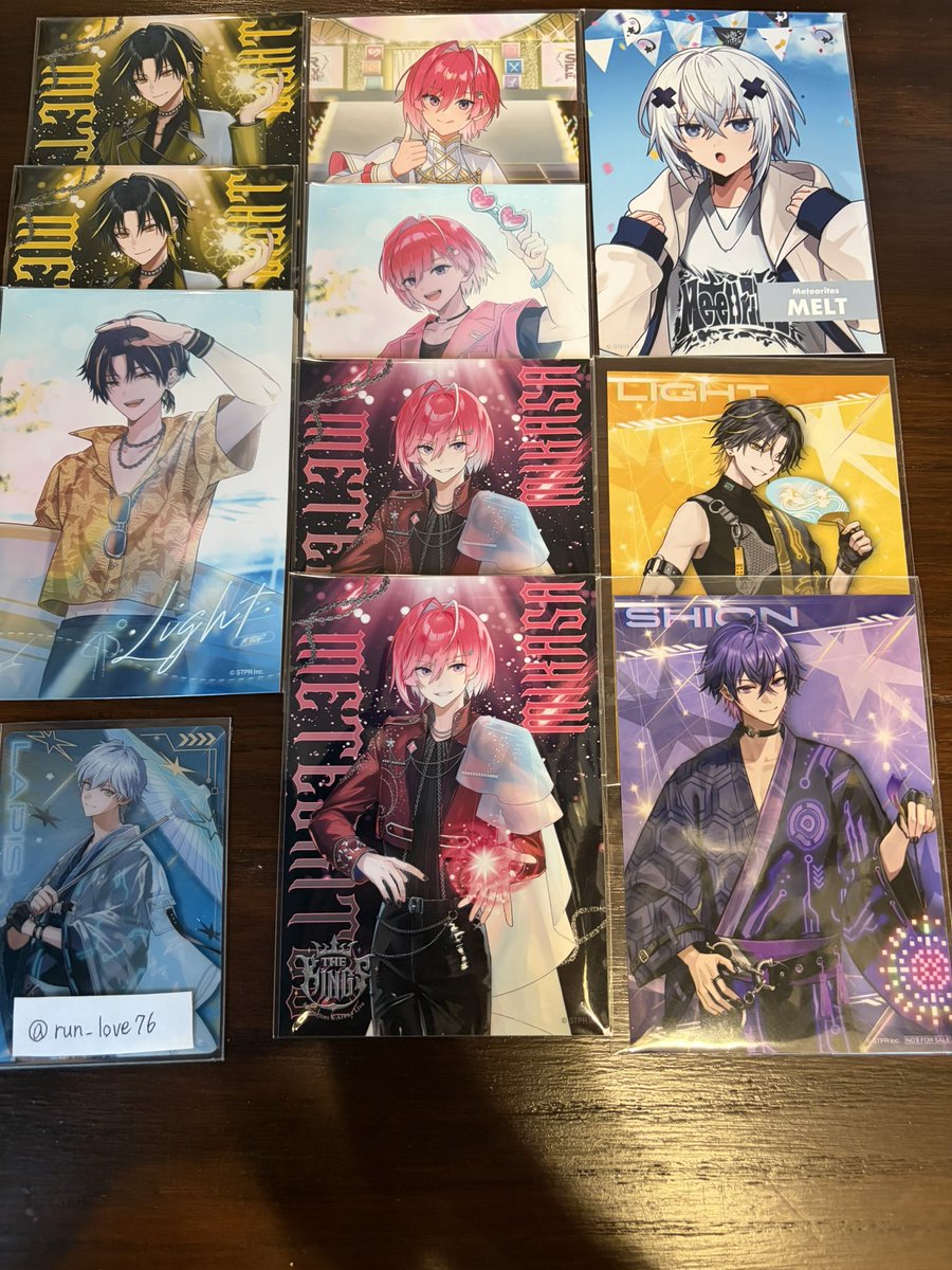 run_love76's tweet photo. 求)買取（PayPay）
譲)画像のもの
郵送のみのお取引となります📮
リプ欄に詳細を記載しております
 #めておらグッズ買取 
 #AMPTAKグッズ買取
 #騎士Xグッズ買取 
 #すとぷりグッズ買取
 #すにすてグッズ買取 https://t.co/h5iJvXG3mY