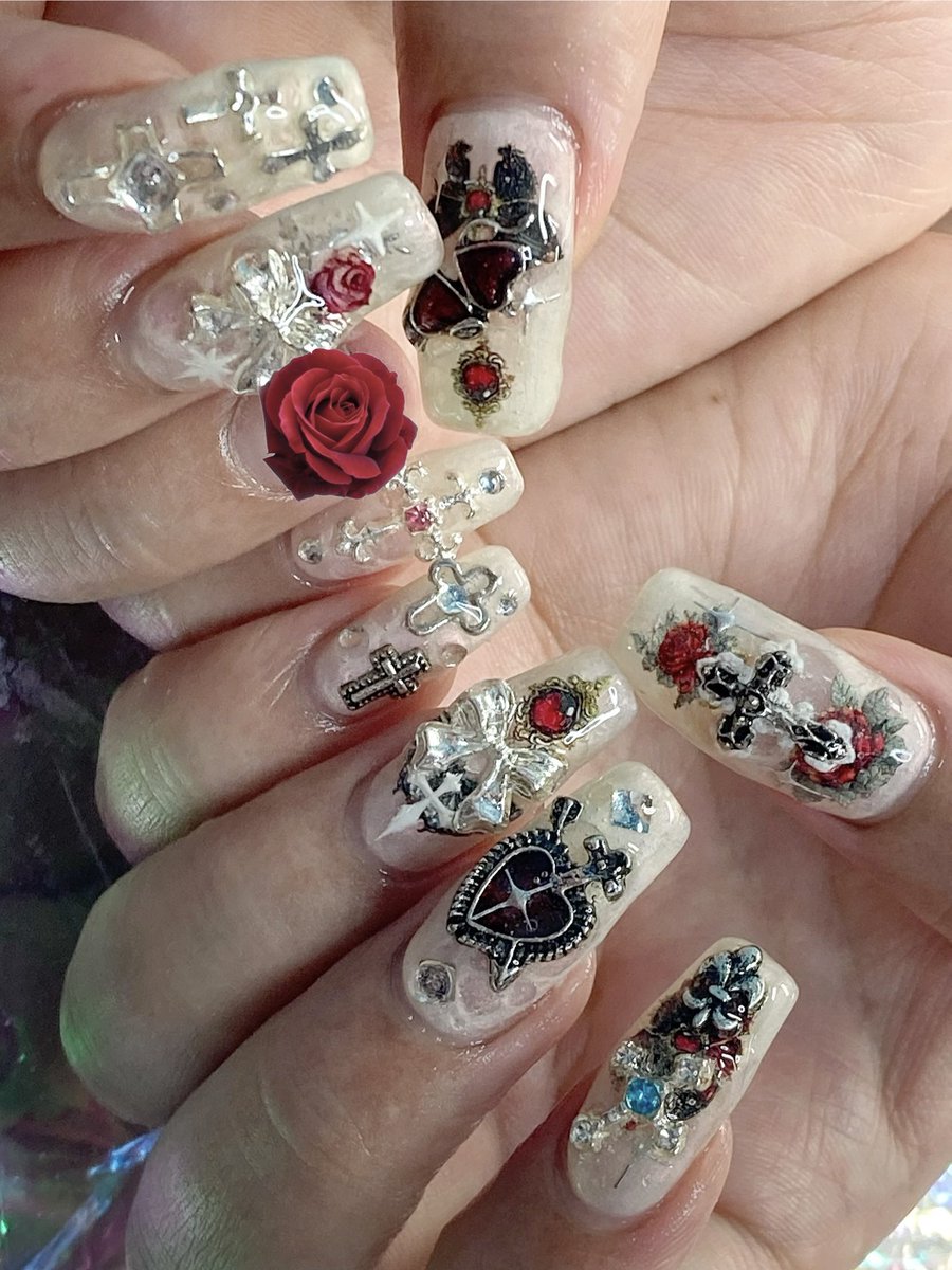 charlemkoenji's tweet photo. 𝔾𝕠𝕥𝕙𝕚𝕔🌹✝️⚜️

イメージネイル♡

担当:ひきた

ご予約はプロフィール欄のホットペッパーよりお待ちしております🙇‍♀️ https://t.co/TOPqInO27B