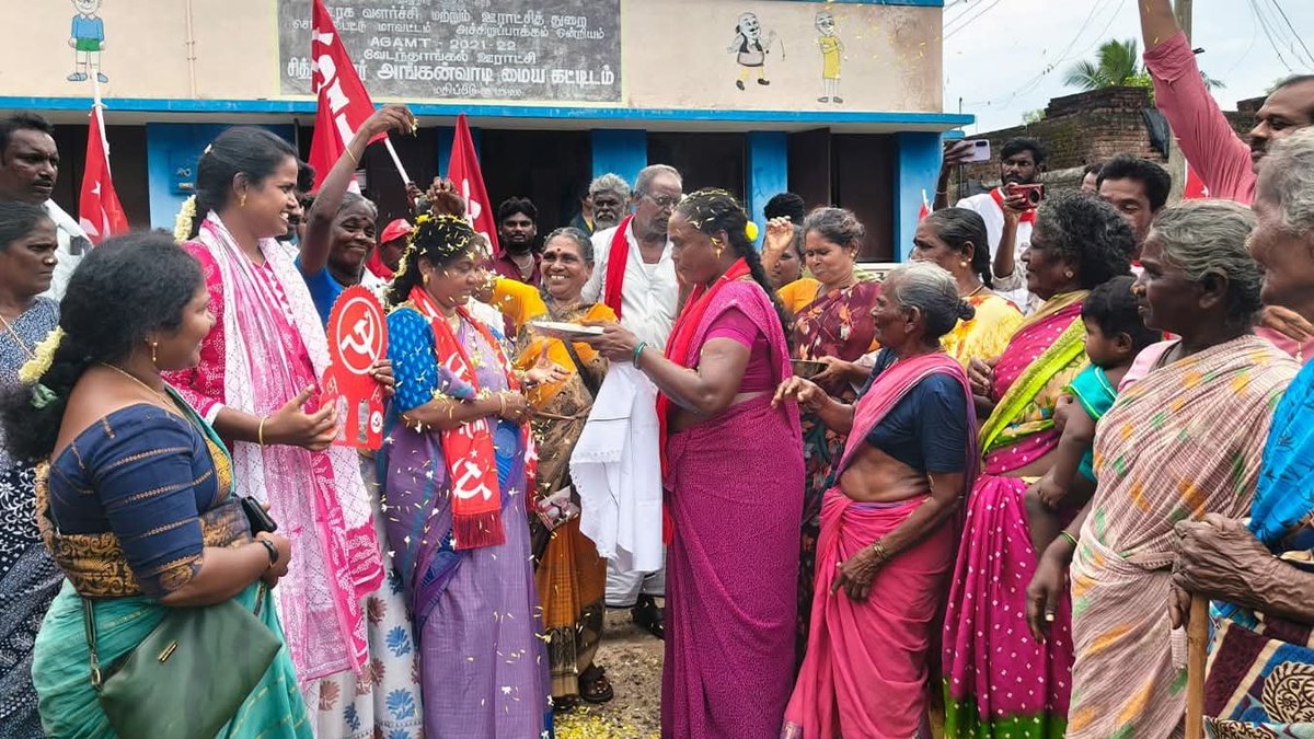 cpimspeak's tweet photo. People all over Madurantakam Assembly Constituency in Tamil Nadu are giving a warm welcome and enthusiastic suport to Left Front-nominated CPI(M) candidate P Suganthi on her campaign for the upcoming by-election scheduled to be held on 6 October. CPI State Secretary M Veerapandian joined the campaign trail in Maiyur.

Comrade P Suganthi began her political life through the literacy movement and is currently a member of the CPI(M) Tamil Nadu State Committee and General Secretary of the Tamil Nadu Untouchability Eradication Front (TUNEF). She also served as the State General Secretary of the All India Democratic Women’s Association (AIDWA) from 2011 to 2021. She has continuously been in the forefront in the fight against atrocities against women and children across Tamil Nadu, working to ensure their protection and secure justice for victims.
