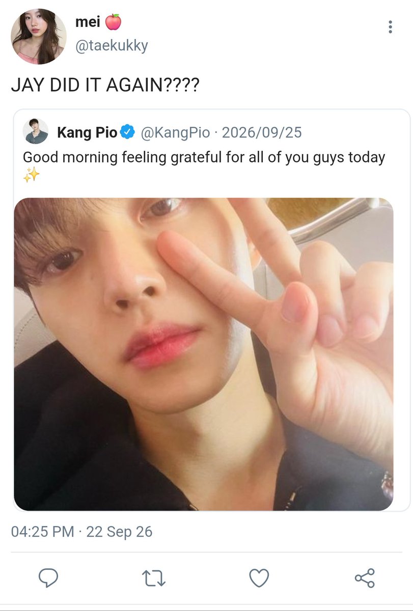 dyli4n's tweet photo. 8. god forbid jaein makes a little jokey joke https://t.co/yX5vBLOhYG