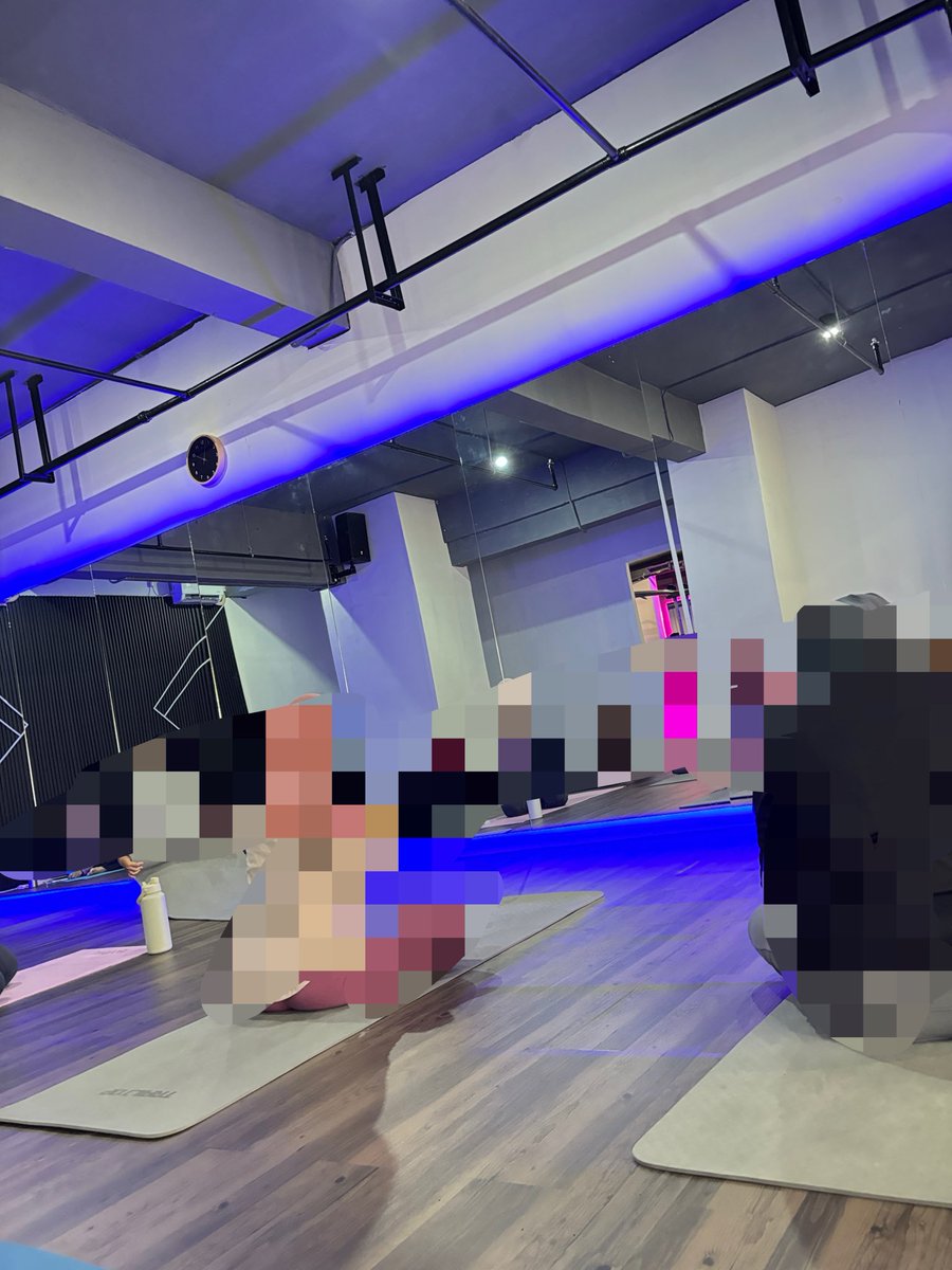 DuckydaisSy's tweet photo. yoga dulsss~~ 
#repost https://t.co/z73KdSq7ce