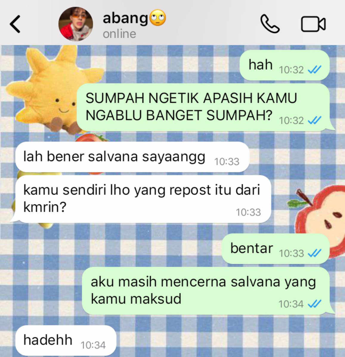cchocohazel's tweet photo. #hyeonkeon one tweets au

: abang &amp; mbuy
  beli salvana? https://t.co/15cvYgqyq8