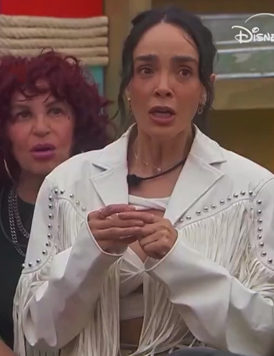 lears69's tweet photo. Joder lo volvimos a hacer 🚬

Mandamos 2 veces a Kunno de Peón 
Mandamos a Azalia al duelo
Mandamos a Kenny al duelo

Eso significa que las pajarracas no están fuertes. 

#LaGranjaVipMx #LaGranjaVip https://t.co/Df0zaoMaZ8