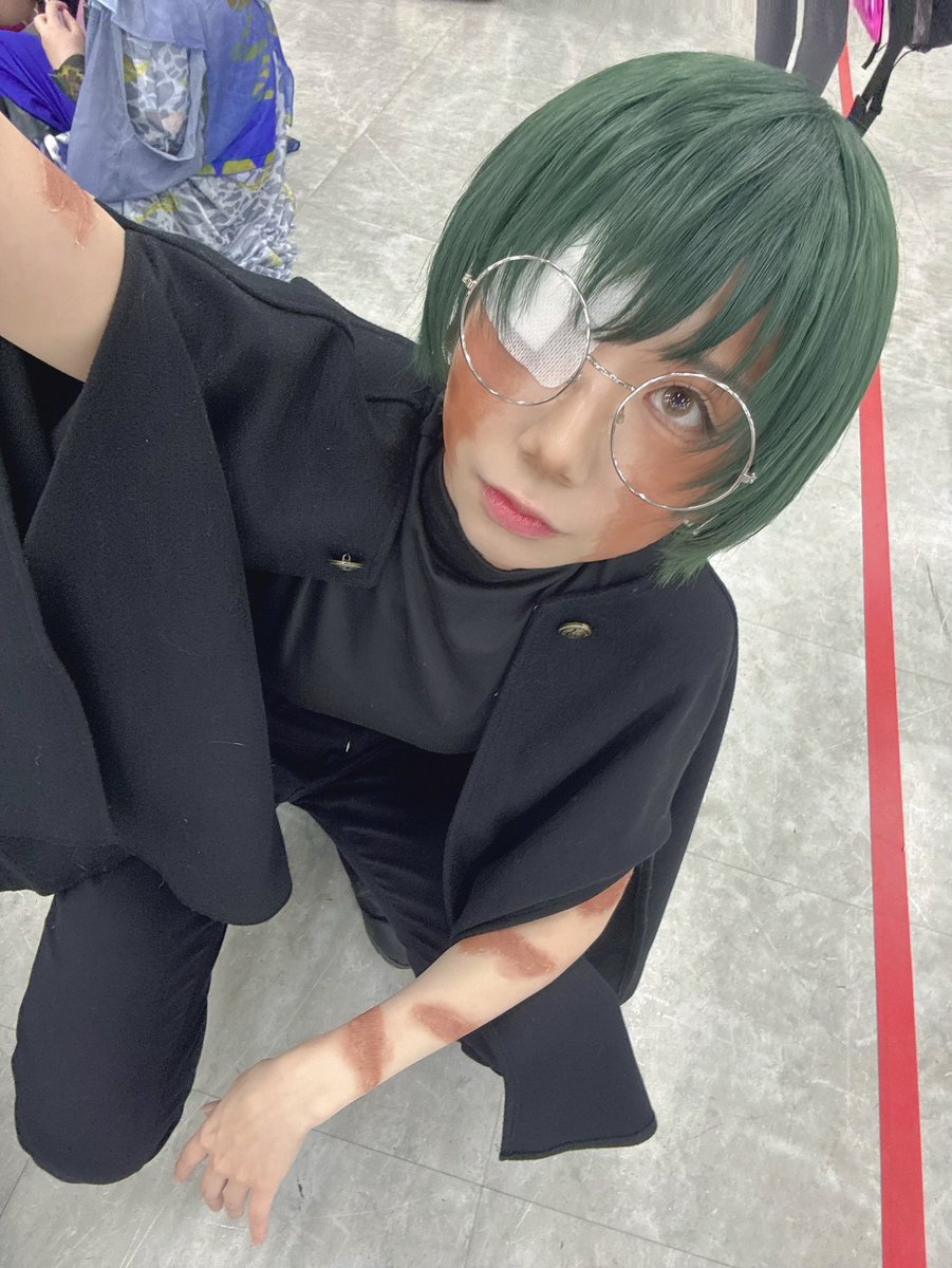 machikorisu's tweet photo. そくほー！！
両手に男でーす✌(’ω’)✌️
目が見えないので探せるかわからないけど相互さん会いたい！！
 #アコスタ池袋 https://t.co/UyIFbiXmWw