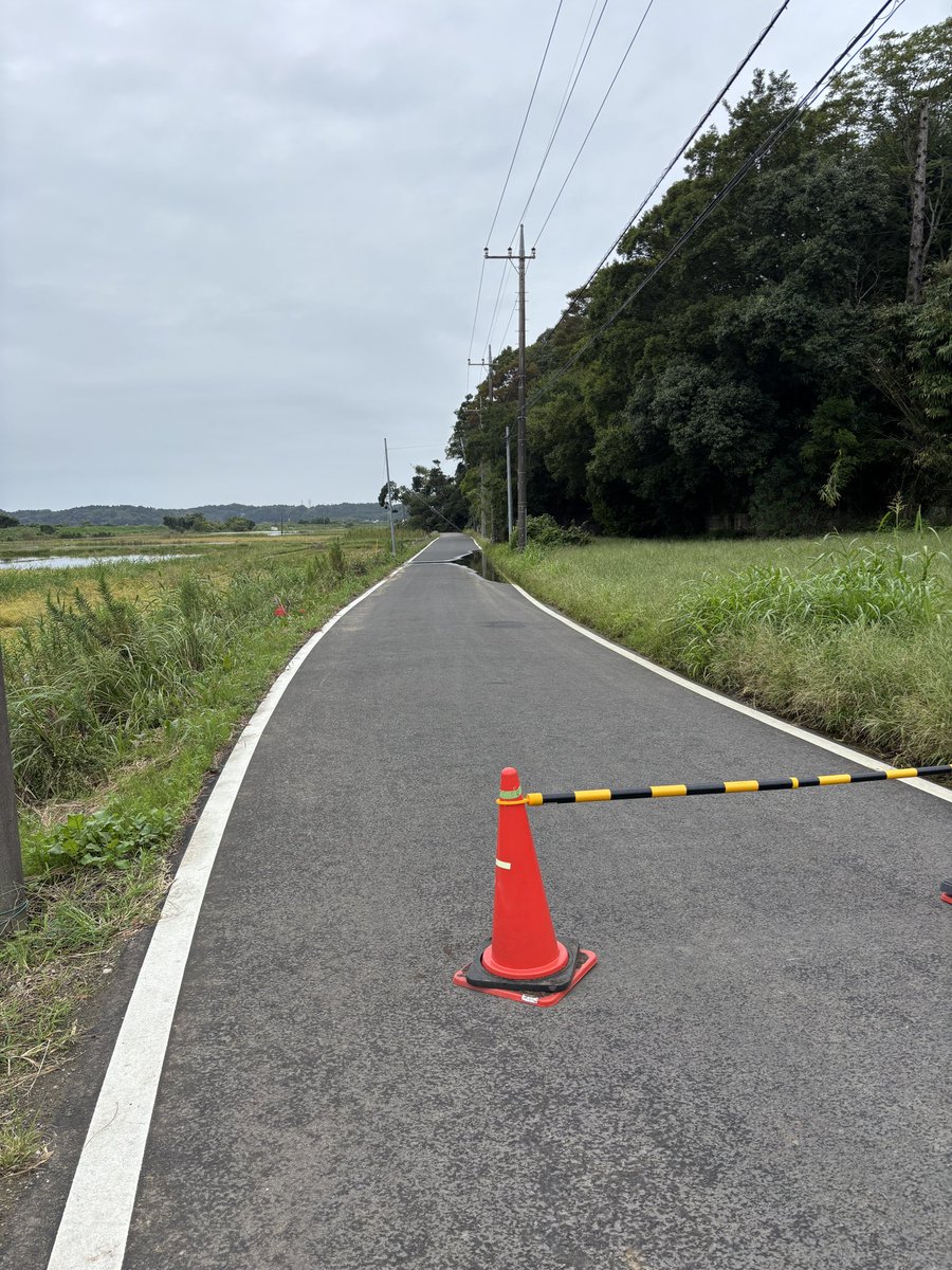 mayoi_JohnNU's tweet photo. ん？通行止め？と先を見てみれば https://t.co/EO0yakB1fe