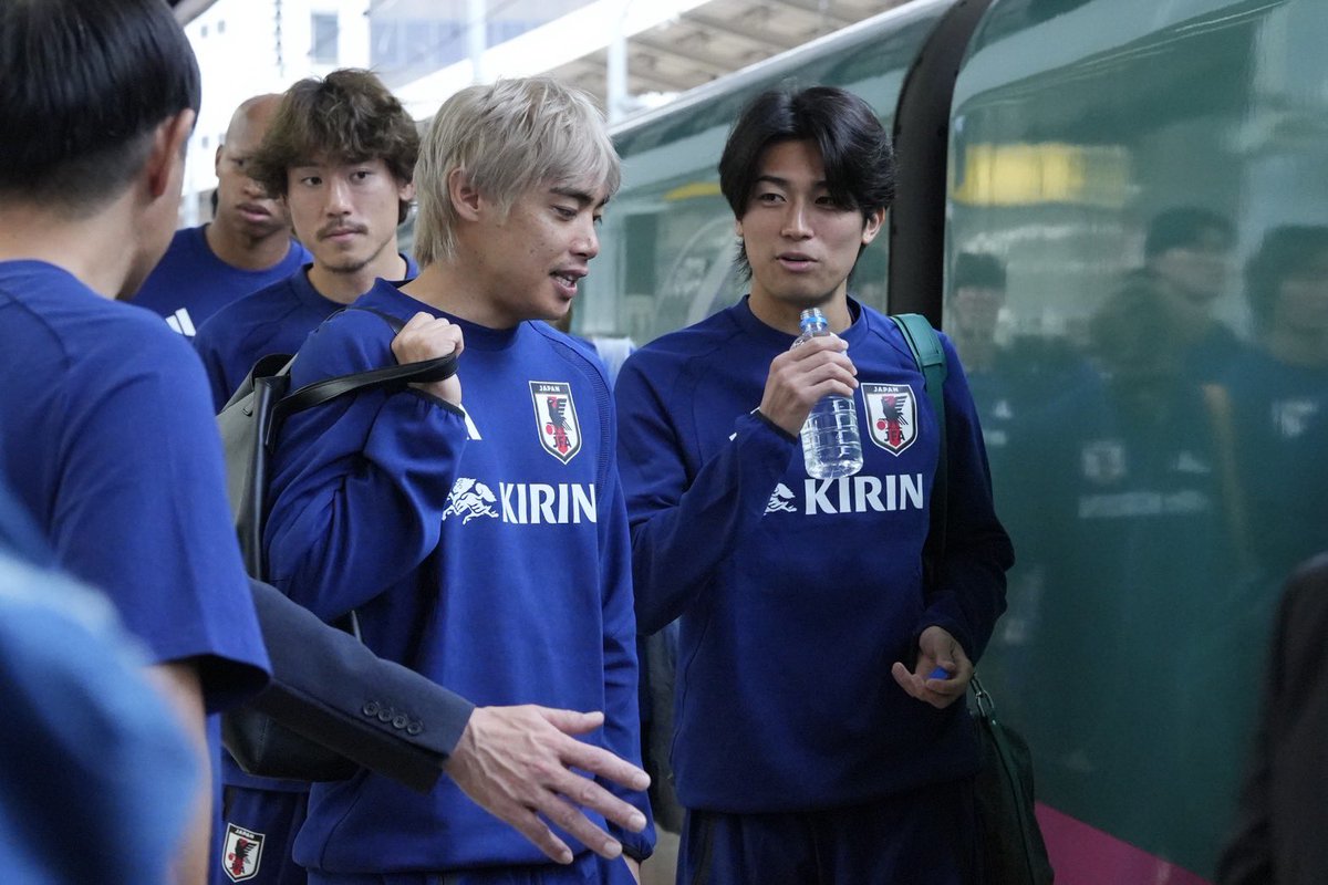 zonewebofficial's tweet photo. ハッピーセット😆🍟✨

📸：増田美咲

#伊東純也 #中村敬斗 #SAMURAIBLUE https://t.co/phSEk8KMqs