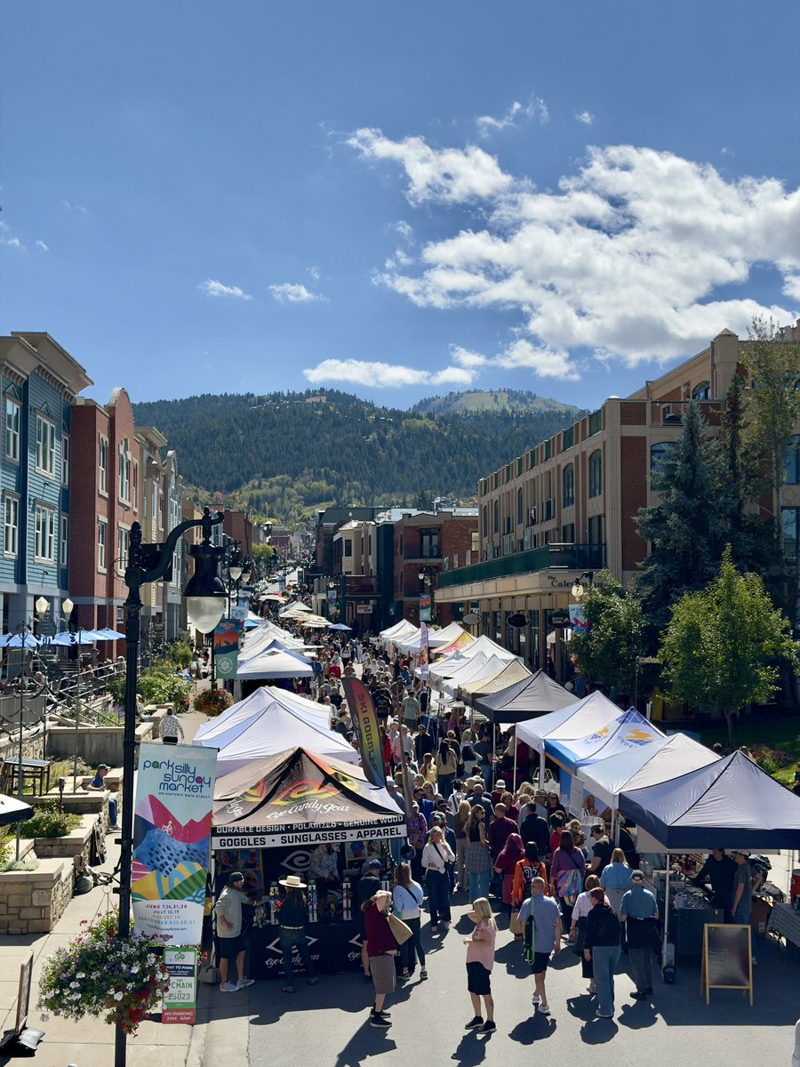 dommerscemetery's tweet photo. Park city https://t.co/MJMg8SZ4qn