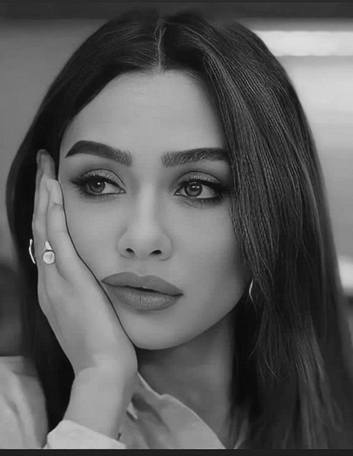 eaq_3ii's tweet photo. ما دُمت تزرع الورد سيبقى شيئًا من العطر بيديڪ مادُمت تفعل الخير سيصلڪ أثرة https://t.co/easCPCPt6t