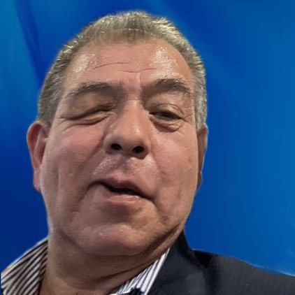 MONCAYOJUAN's tweet photo. ⚠️TRASCIENDE que el señor Mario @mario_dico50 está muy preocupado por la nueva ley de la doble nacionalidad que se acaba de aprobar ya que le afecta directamente y va a tener que renunciar a una de sus dos nacionalidades ya que es mexicano y chuecoslovaco...😰🥺😢 https://t.co/JdNhwYxKB9