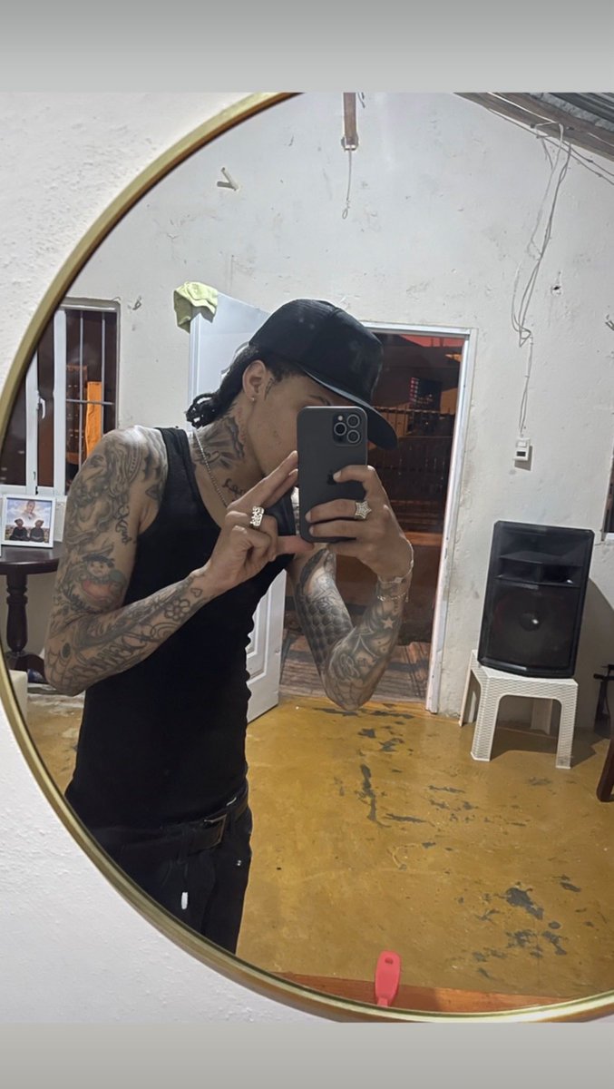 yeisiherrera05's tweet photo. Quieren contenido ? 💦 🍆 https://t.co/Kz17M227iL