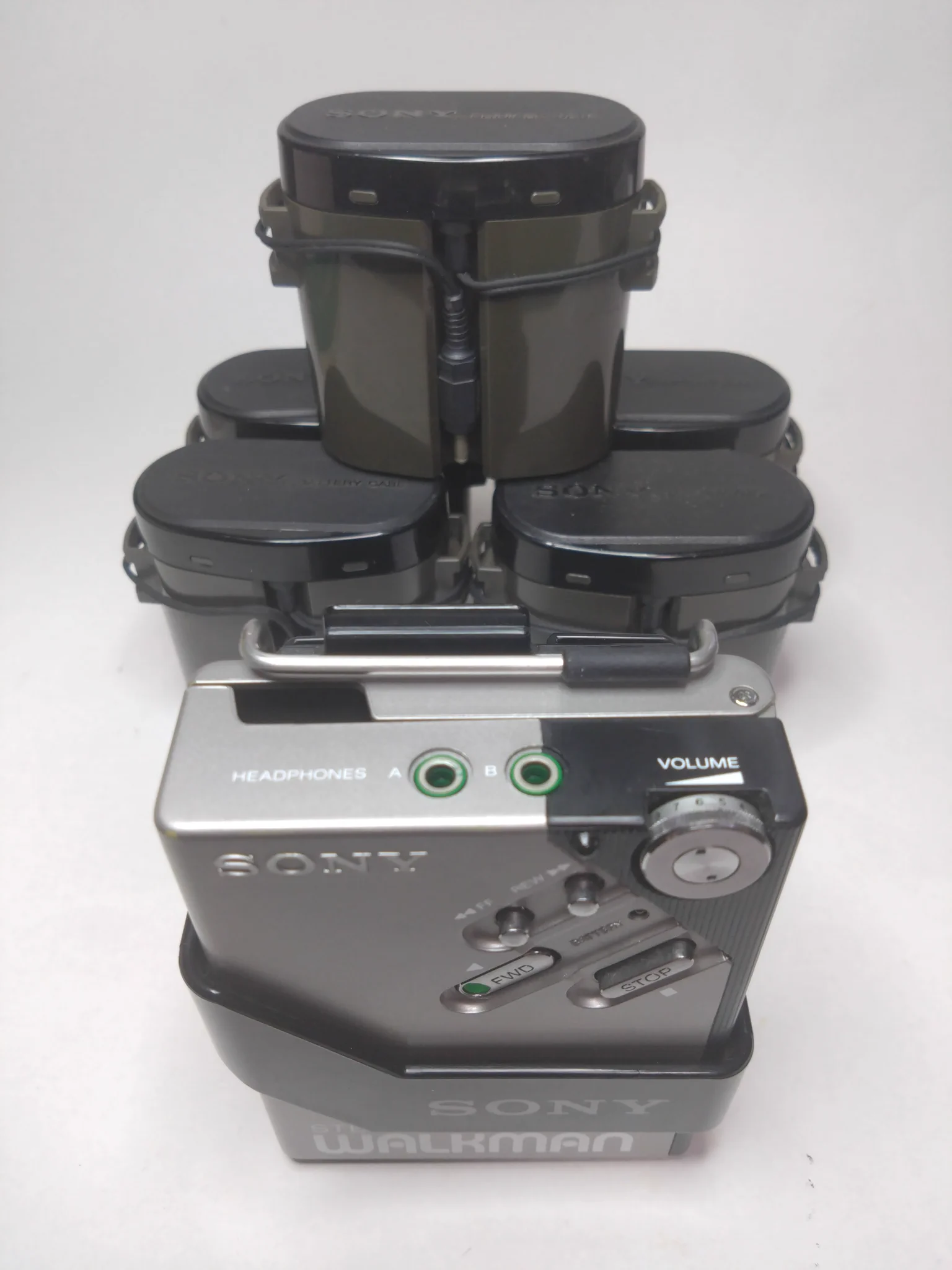 カ*ー様 【動作未確認】SONY WALKMAN WM-2本体 バッテリーケース 田中 晃 on X: 