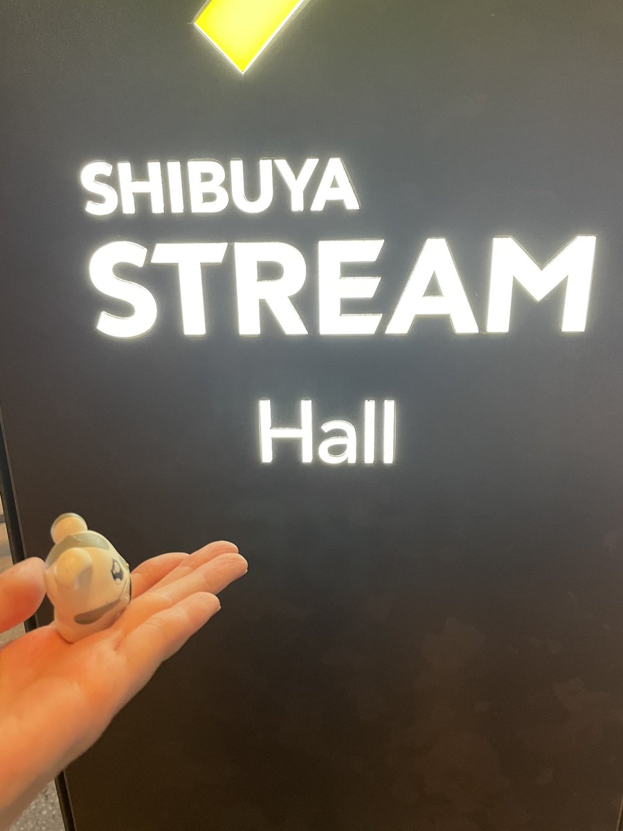 achan_0725's tweet photo. こうし、今日の会場はここじゃないでしょ https://t.co/rBL75Uz0LR