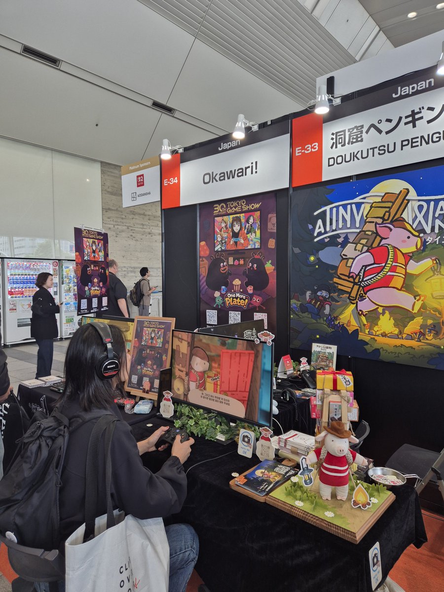 SandMusicStudio's tweet photo. It was a really great time at TGS!
#TGS https://t.co/dtqFS0ox8l