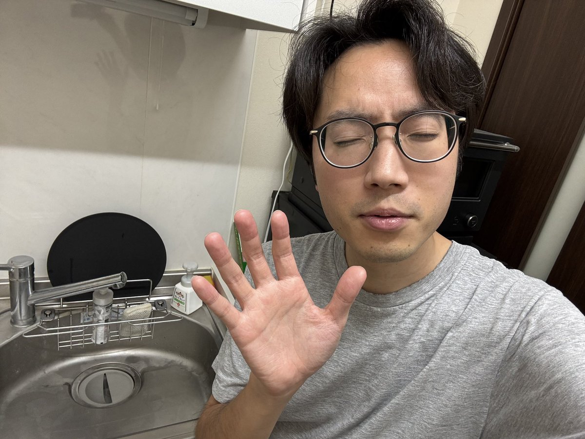 monyoratti's tweet photo. 管理会社のメンズたち
排水管洗浄清掃
ありがとうございました🙇

#FUKUDA神殿プロジェクト https://t.co/SLClgd6yf2