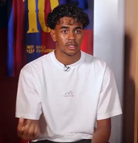 Inter_Xtra's tweet photo. 🇪🇸🎙️ Lamine Yamal:

“If we played the #Inter game again right now, they wouldn’t equalise against us at any point.” @Forca_Fcb https://t.co/EYoTq1ubET