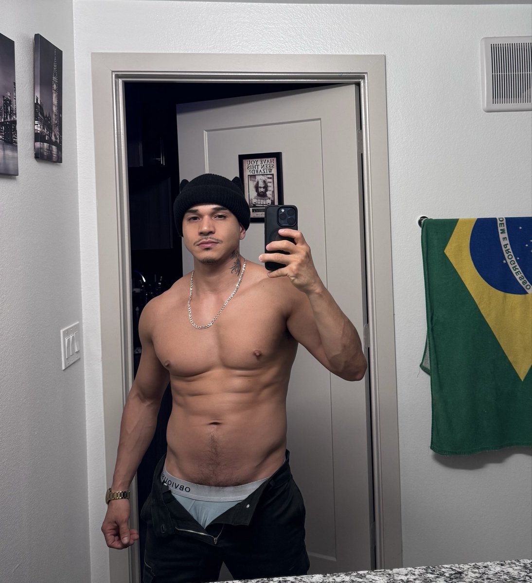 Andy14339's tweet photo. 🇧🇷😈

https://t.co/Cn9RT323mF https://t.co/BA2y9indoY