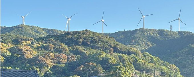 rainwatersystem's tweet photo. 日本人よ！その通りだ。
SDGsから始まって、脱炭素、グリーンディール、ダボスの連中が仕掛けた「持続可能」ブームまで。何もわかっていない政治家がただバッジをつけてるだけで、私たちは簡単に流されやすい国民だ。#Japan #JapanGov https://t.co/8IqmHKQGbH