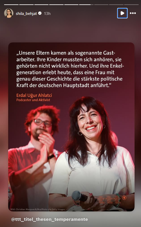 Farlouni's tweet photo. Diese Gleichsetzung von Eralps Eltern mit den türkischen Gastarbeitern ist auch so eine billige Kampagne, die auf die Dummheit der Mehrheit setzt.

Eralp ist keine Tochter von Gastarbeitern. Ihre Eltern waren politisch aktive, radikale Sozialisten, die an einem Putsch in der Türkei beteiligt waren. Wie viele Sozialisten auch, haben sie eine Tochter herangezüchtet, die ihren sozialistischen Kampf in Deutschland fortsetzt. Sie hat nichts, aber auch gar nichts mit den Gastarbeitern zu tun, die einfach nur zum Arbeiten nach Deutschland kamen.