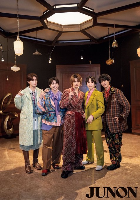 shorouk_rhman's tweet photo. 「ときユニ」
MV撮影の裏側🎬✨

『#JUNON』11月号
M!LKが登場📖

曽野舜太さんの
“5人で集まれる時間”への想いも💬

▼今すぐ予約
https://t.co/yltSXg4leH

ぜひ、お楽しみに！

#MILK https://t.co/CTvlCufz5A
