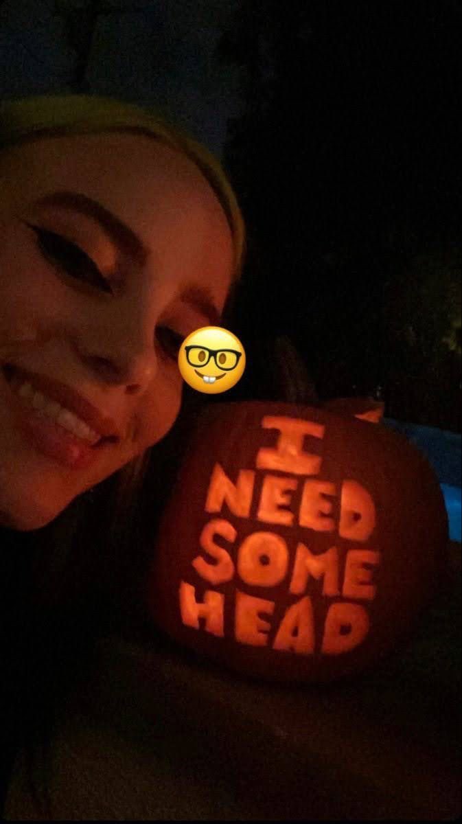 e_verybodydies's tweet photo. happy first day of autumn
halloweenillie is defrosting https://t.co/I685HOaCpS