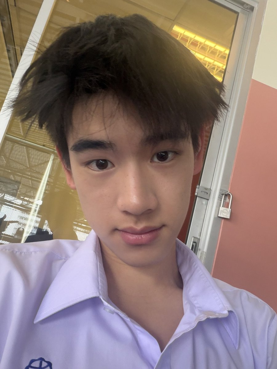ujeenayp_'s tweet photo. สอบเสร็จช่วงเช้าละ คะแนนน่าจะยุ่งเหมือนผมเลย 628263829922
#ujeenayp_ https://t.co/NIEz1eKxTt