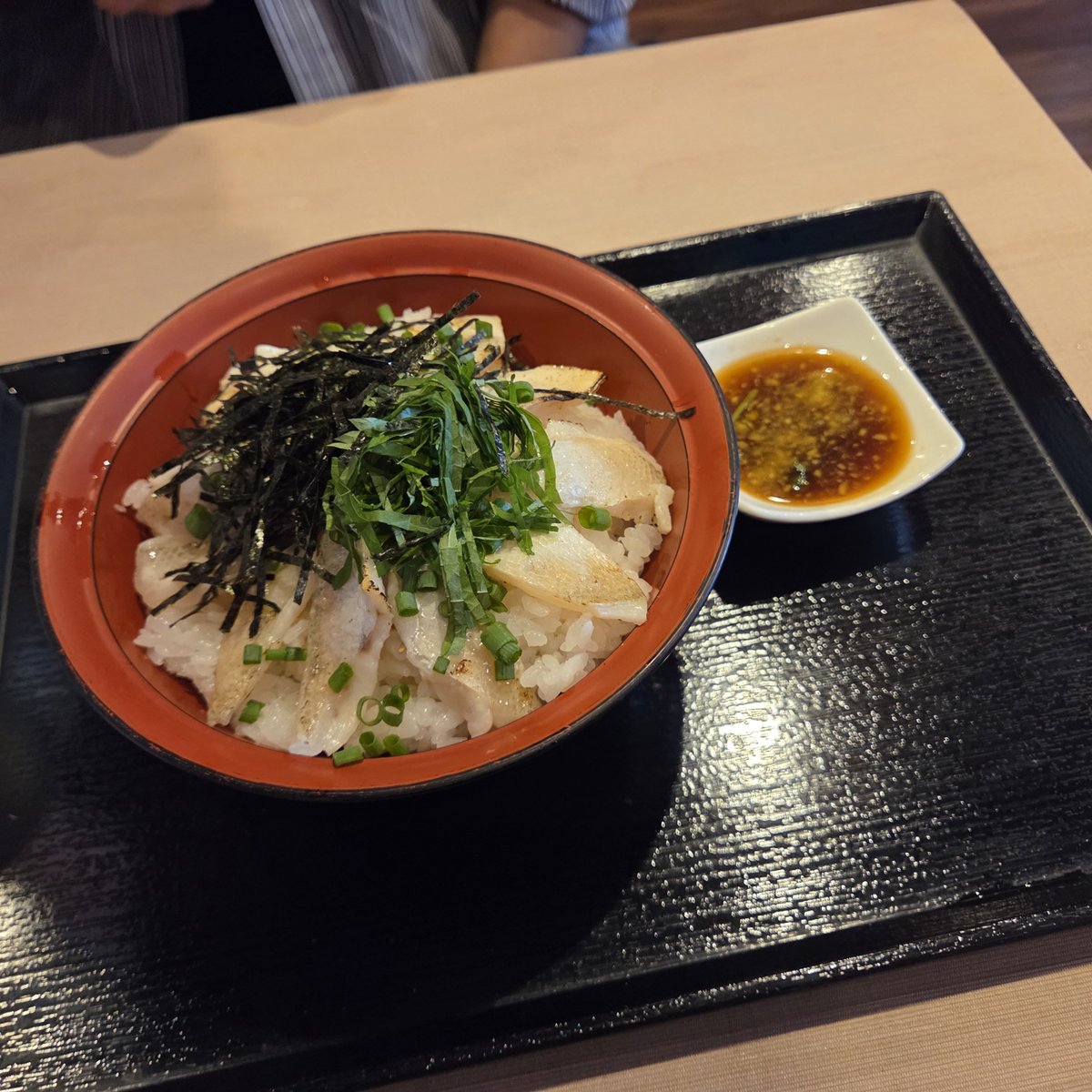 5736285's tweet photo. お昼ご飯🐟
いただきま～す。⸜(*˙꒳˙*)⸝ https://t.co/MwqYZU94HN