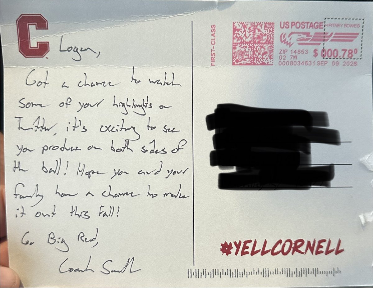 logreene_4's tweet photo. Thank you @cccsmith25 for the handwritten letter! I can’t wait to get up on campus and experience the atmosphere. Im excited to continue to build our relationship!  @ApplyPerform @StephneyLondon @JonShipley68 @CoachHarbin https://t.co/nSOGTpvwpp
