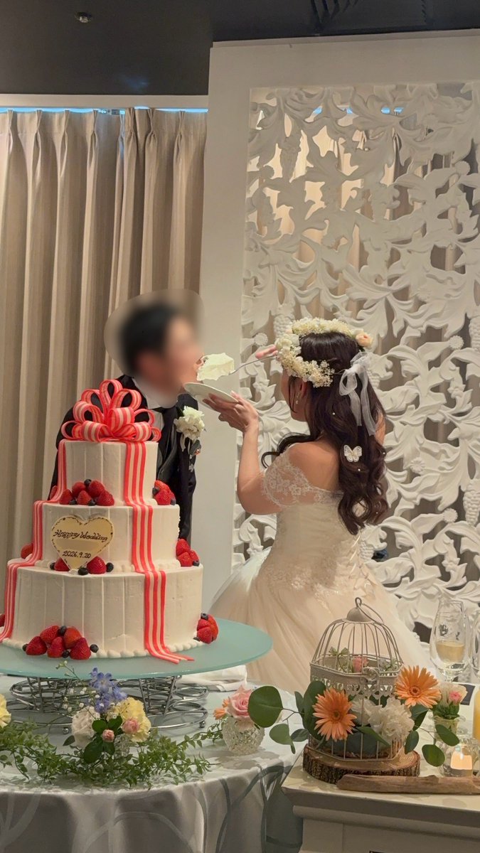 Q1857_78's tweet photo. 9/20無事に式を終える事ができました💍
悪天候の中来てくれた皆様には本当に感謝です🙏🏻✨あっという間に終わっちゃったけど、すっっごく楽しかったしめちゃくちゃ感動した😭💓手紙読む前から感極まって泣いてしまって、読めないかもって思ったら夫がずっと背中をポンポンしてくれて頑張れた😭✨ https://t.co/4ZG1zHTDHl