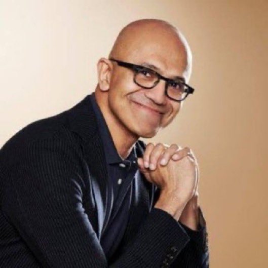 StockSavvyShay's tweet photo. $MSFT is cutting Copilot pricing by ~40% for large enterprise customers while preparing a new Copilot “super app” that combines coding tools and AI agents.

Microsoft is lowering entry price to accelerate adoption while shifting more monetization toward usage as customers lean deeper into AI.