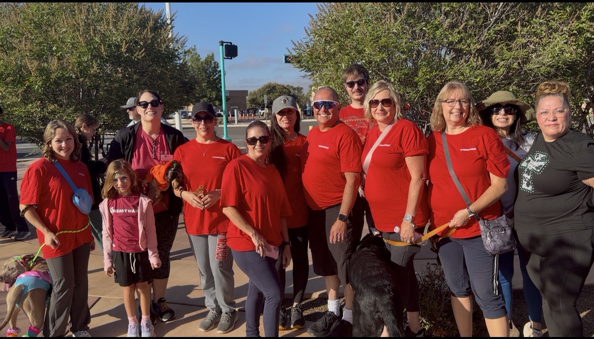 PresHealth's tweet photo. ❤️This weekend, 62 Presbyterian participants across 8 teams came together to support the American Heart Association and raise awareness for heart health. Thank you to the American Heart Association for bringing our community together, and to ABQ Ambulance for providing support . https://t.co/GNN4d3yew9