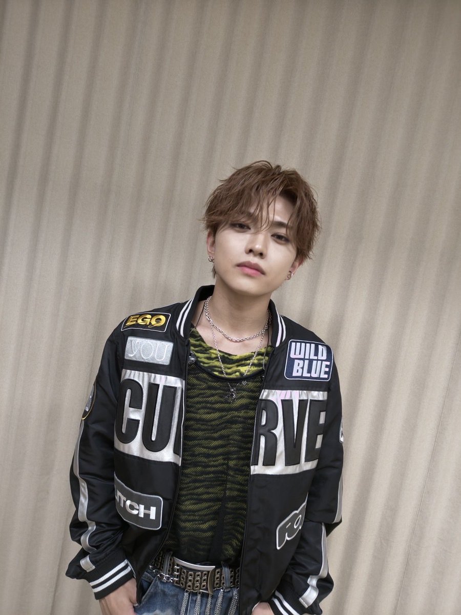 wildblue_ykme's tweet photo. [HAYATE]

大阪最高やったなぁ〜
また会お～

#WILDBLUE #宮武颯 #HAYATE https://t.co/WQu8ljKjlc