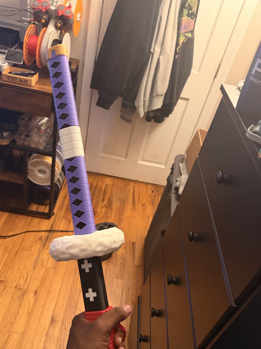 Titan_NoShura's tweet photo. Got bored and 3d printed Kikoku, #3dPrininting #ONEPIECE #Trefalgarlaw https://t.co/m8H7JtCYCb