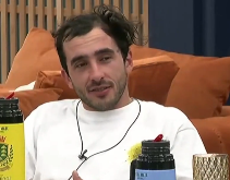 Lefrotv's tweet photo. Es como ver al Chavo sin gorra 😂 #GranHermanoUY https://t.co/I3gb8XOWW6